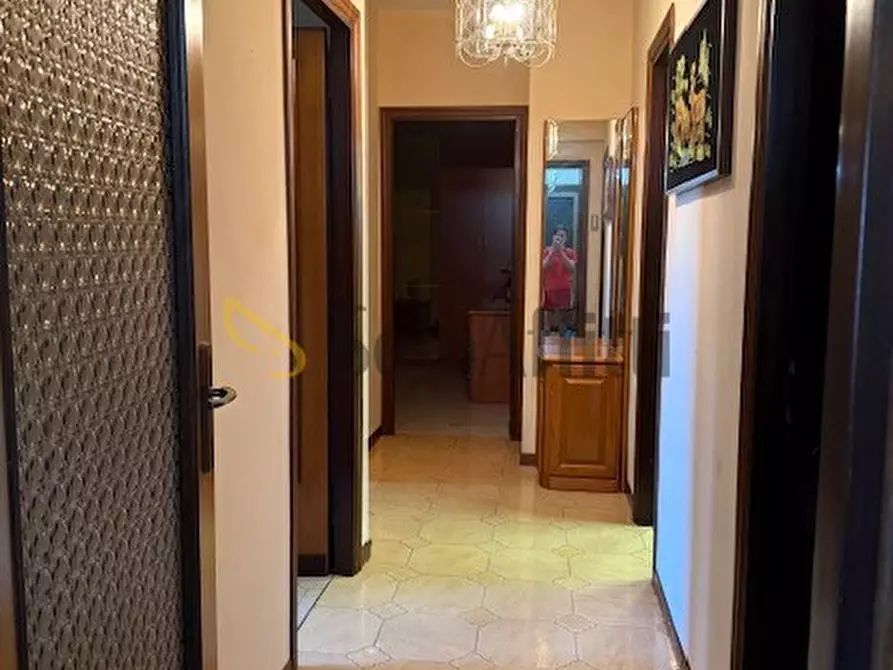 Immagine 39 di Quadrilocale in affitto  in Via Quirino Majorana 171 a Roma