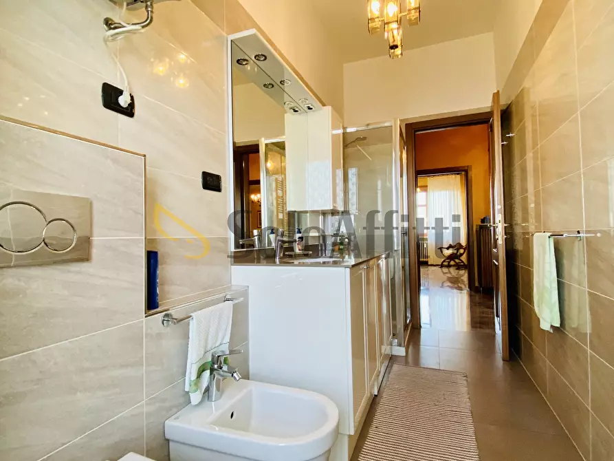 Immagine 17 di Trilocale in affitto  in Corso Francia 347 a Torino