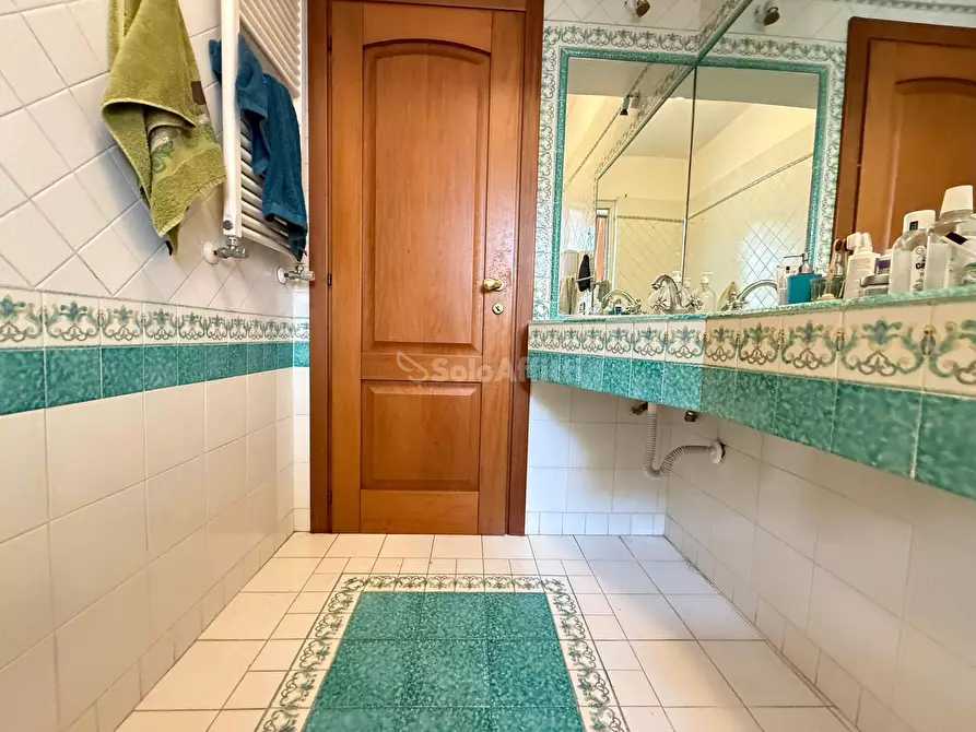 Immagine 15 di Stanza singola in affitto  in Via Bernardo Tanucci 72 a Caserta