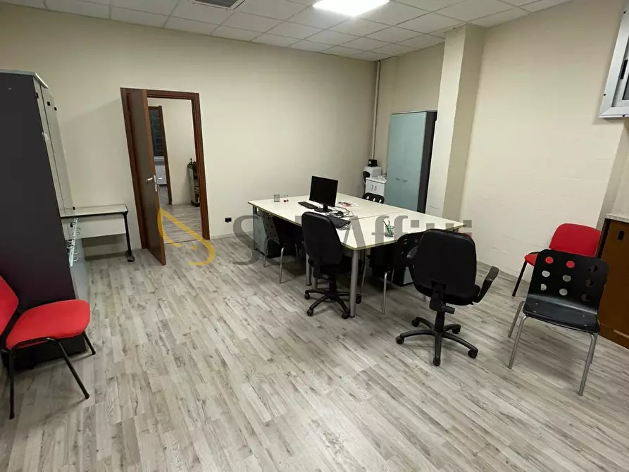 Immagine 9 di Ufficio in affitto  in Via Napoleone Leumann 16 a Rivoli