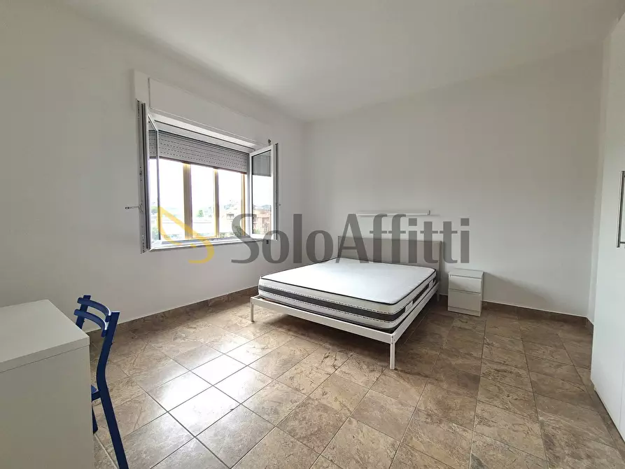 Immagine 11 di Stanza singola in affitto  a Catanzaro