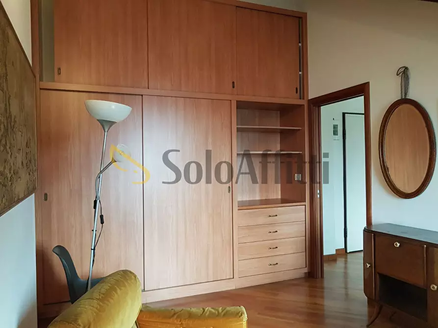 Immagine 9 di Bilocale in affitto  in Piazza Statuto a Torino