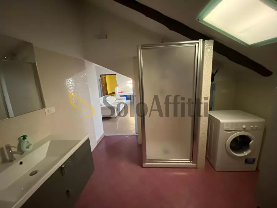 Immagine 11 di Loft/Open space in affitto  a Torino