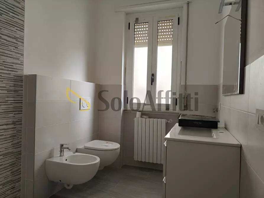 Immagine 7 di Bilocale in affitto  a Gemonio