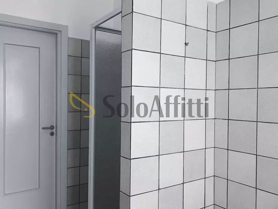 Immagine 12 di Ufficio in affitto  in CORSO TRAIANO 14/11 a Torino