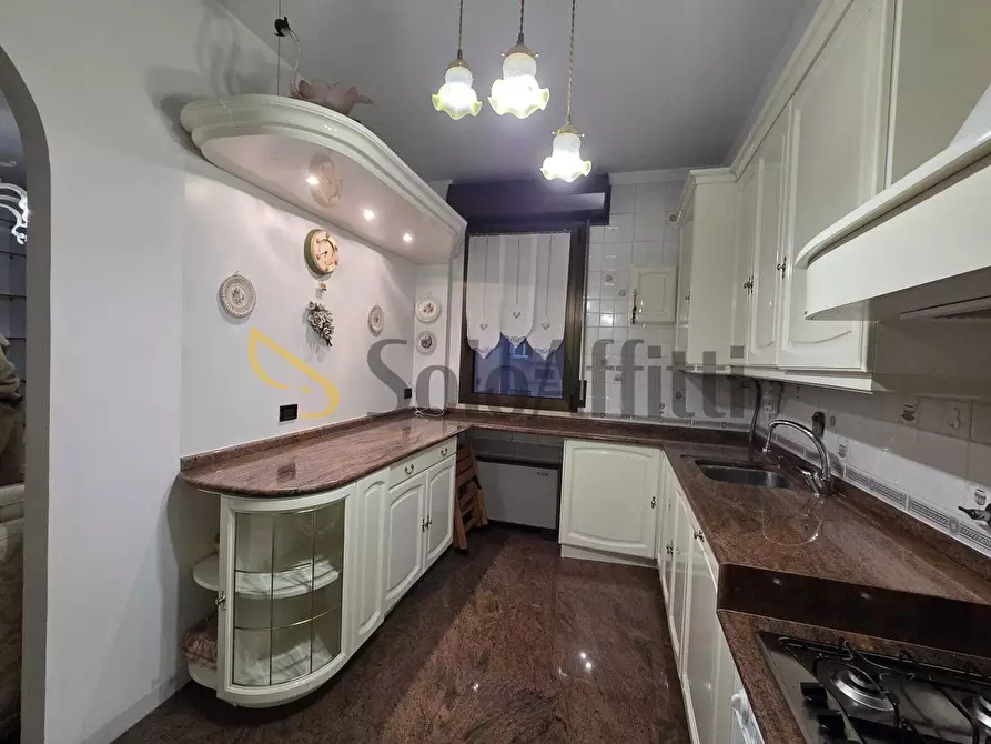 Immagine 1 di Quadrilocale in affitto  in Via Nino Tavoni a Vignola