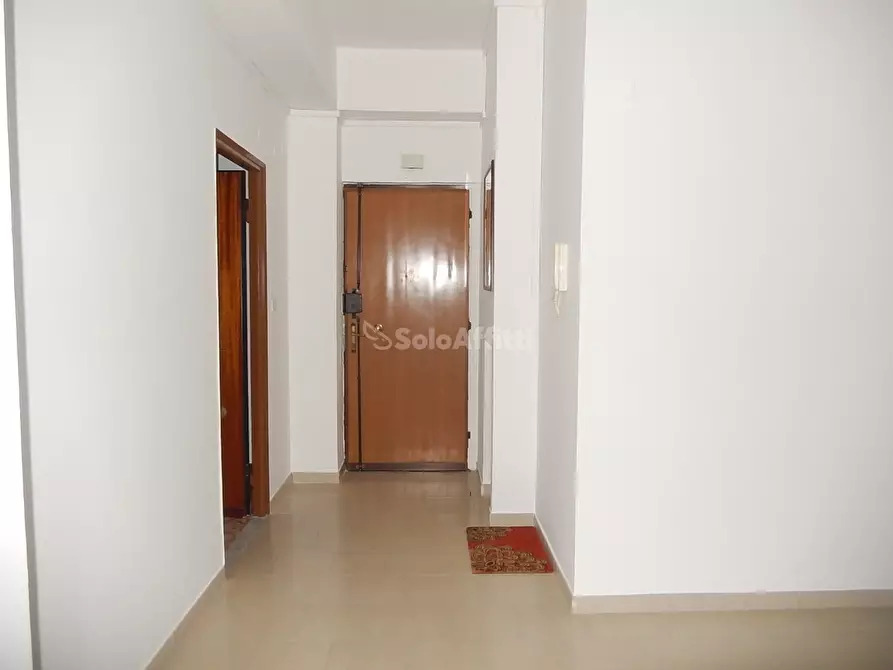 Immagine 3 di Stanza singola in affitto  a Catanzaro