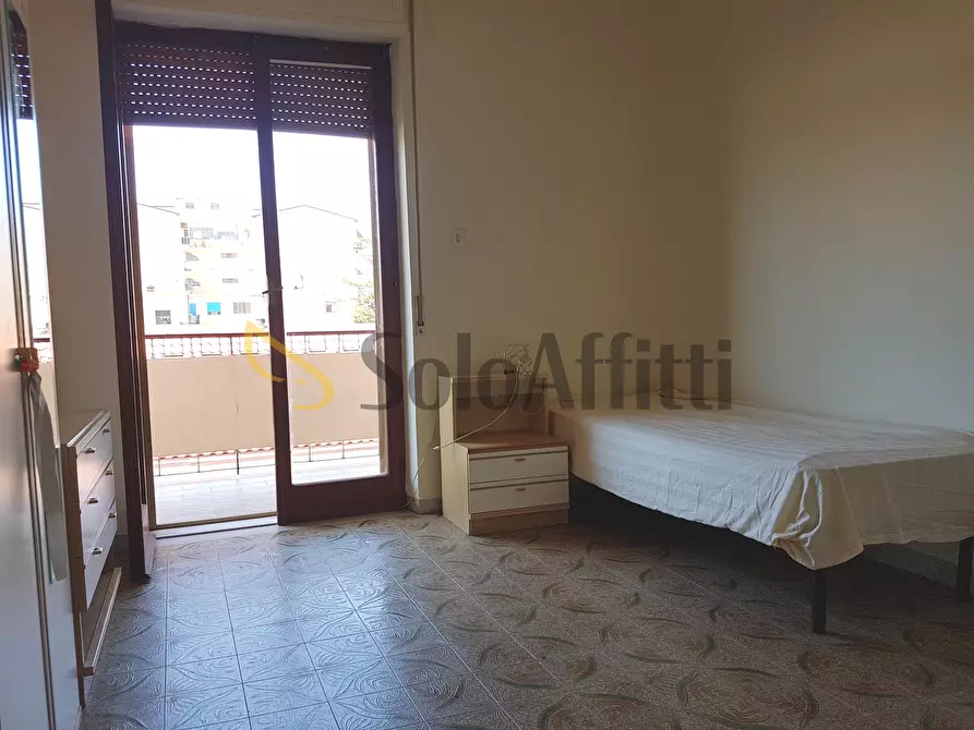 Immagine 11 di Stanza singola in affitto  a Catanzaro