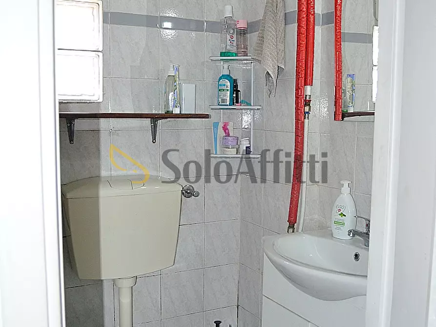 Immagine 16 di Bilocale in affitto  in Via Roma 40 a San Mauro Torinese