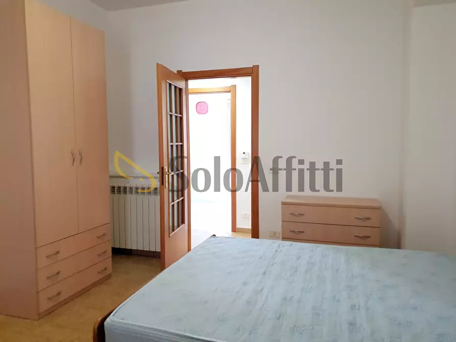 Immagine 9 di Stanza singola in affitto  a Catanzaro