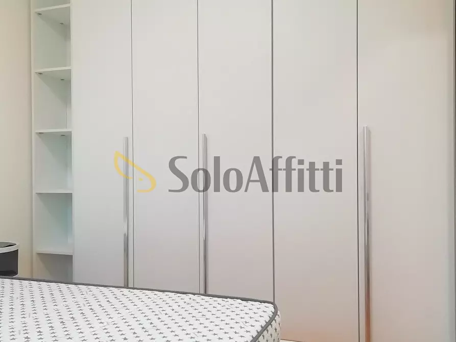 Immagine 10 di Bilocale in affitto  in Via Camillo Benso Conte di Cavour 5 a Besana In Brianza