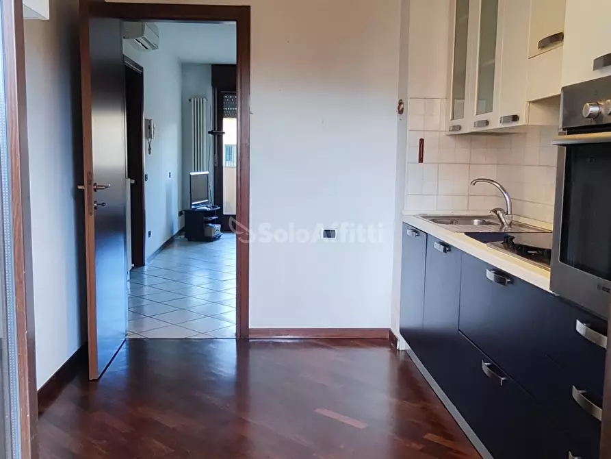 Immagine 11 di Bilocale in affitto  in MONTANARI 19 a Monza