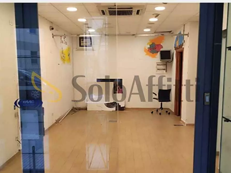 Immagine 6 di Attività artigianale in affitto  a Aci Castello