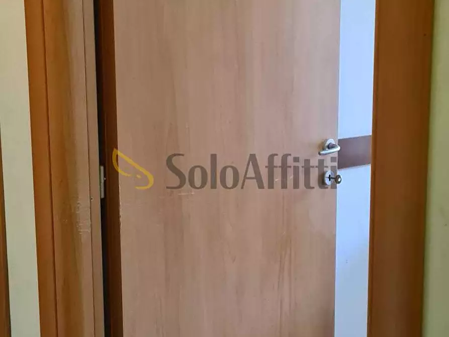 Immagine 11 di Bilocale in affitto  in Strada della Pronda a Torino