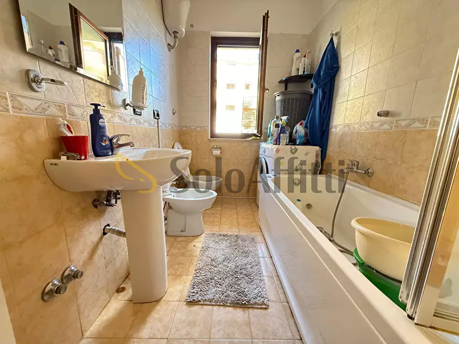 Immagine 15 di Bilocale in affitto  in Via Galatina a Caserta