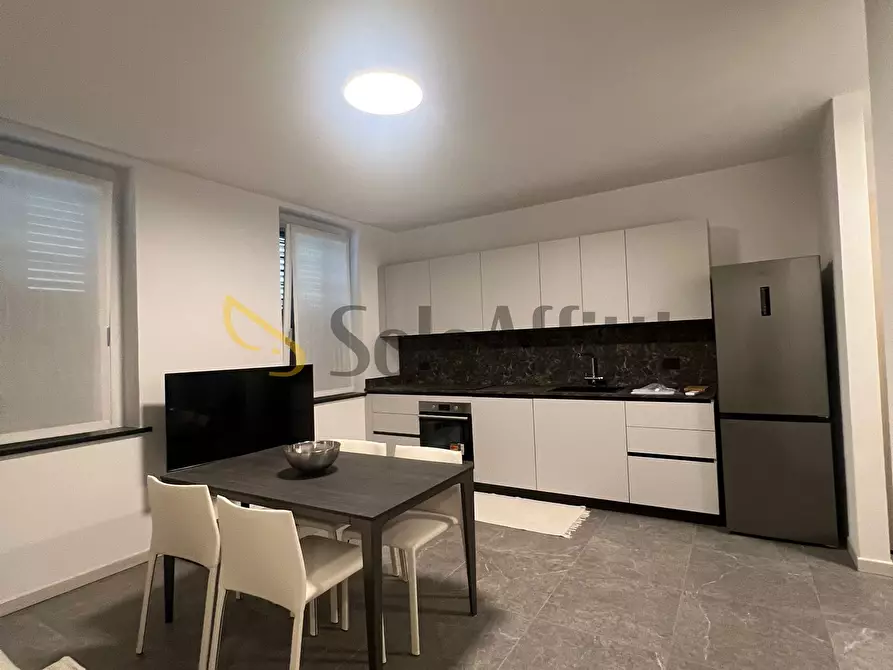 Immagine 2 di Bilocale in affitto  a Seregno