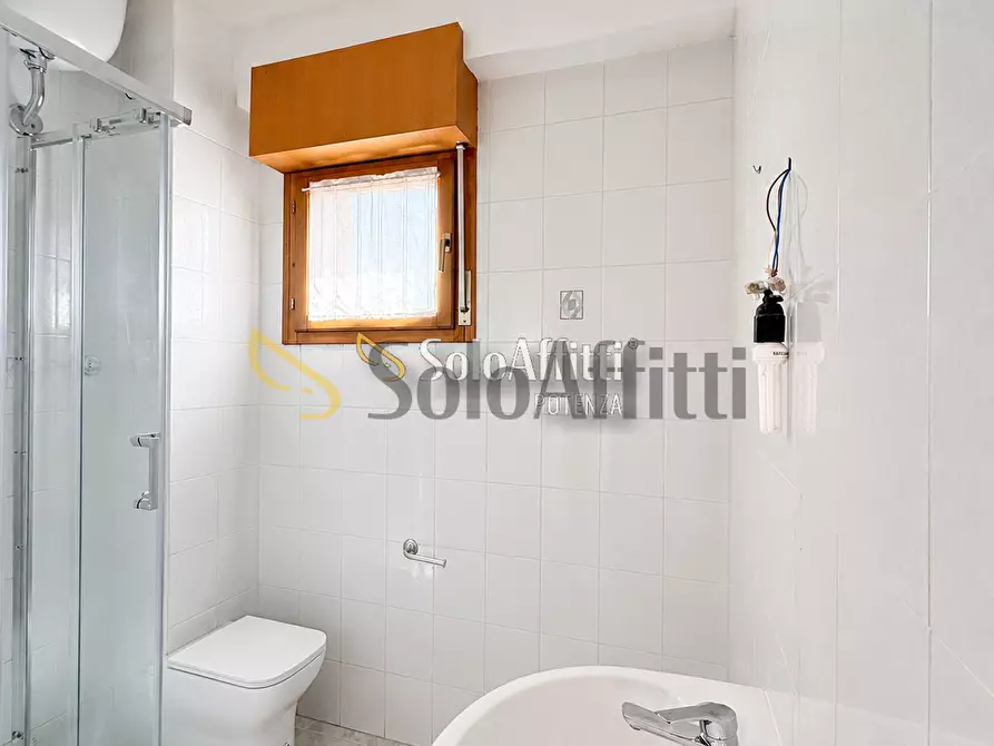 Immagine 14 di Pentalocale in affitto  in Via delle Medaglie Olimpiche 2 a Potenza
