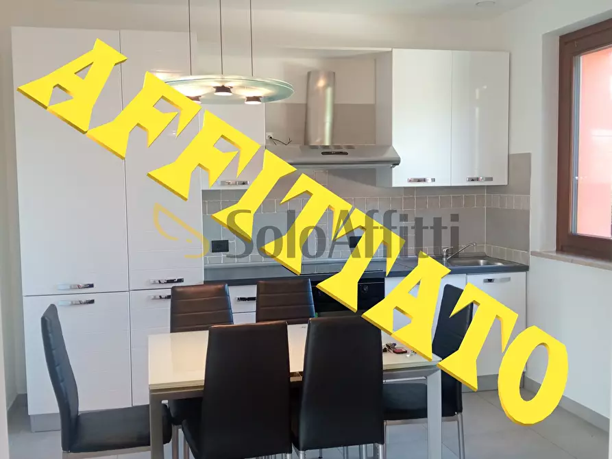 Immagine 1 di Trilocale in affitto  a Falconara Marittima