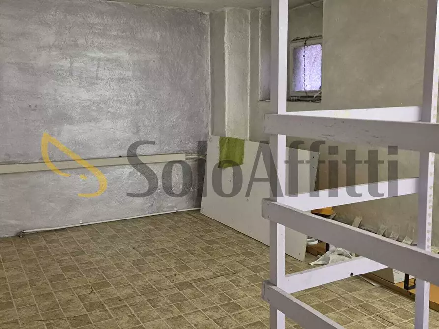 Immagine 25 di Locale commerciale in affitto  in Corso Filippo Brunelleschi 80 a Torino
