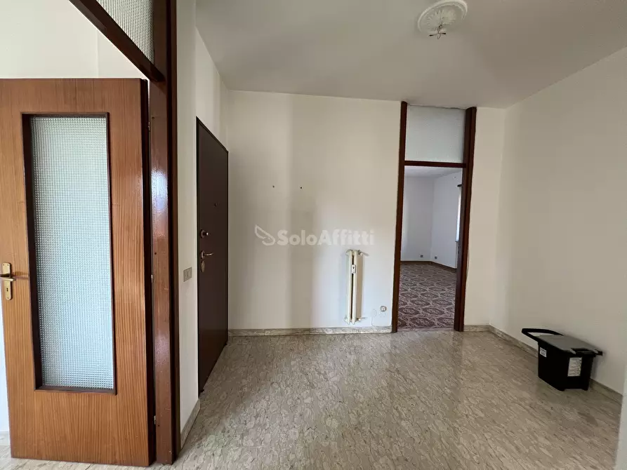 Immagine 51 di Quadrilocale in affitto  in Via Buratto 7 a Ciriè