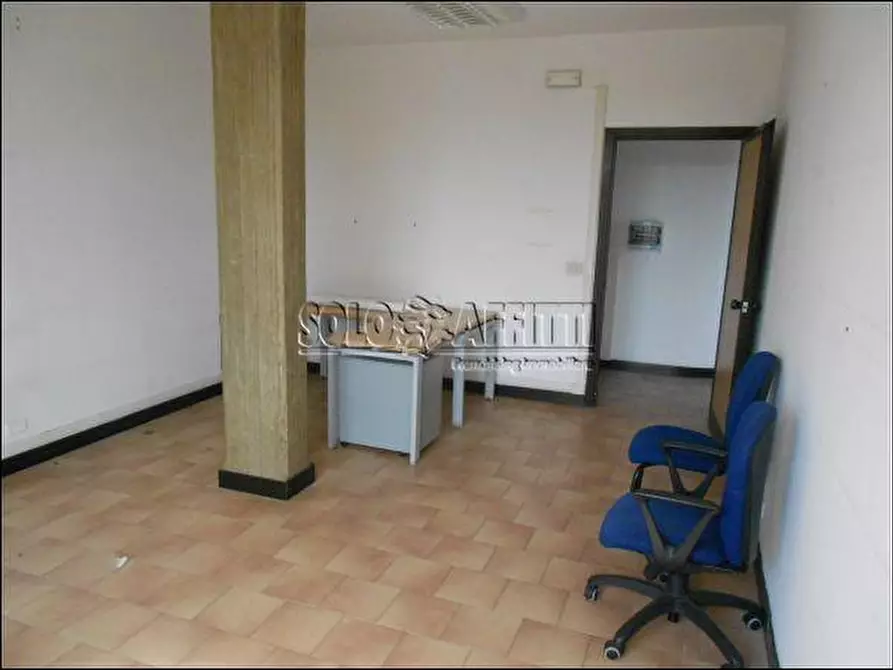 Immagine 5 di Ufficio in affitto  in Via Ivo Oliveti a Fiumicino