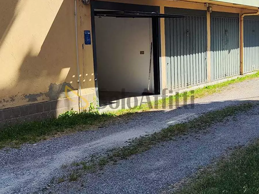 Immagine 3 di Garage in affitto  in Via Monte Grappa 185 a Cinisello Balsamo