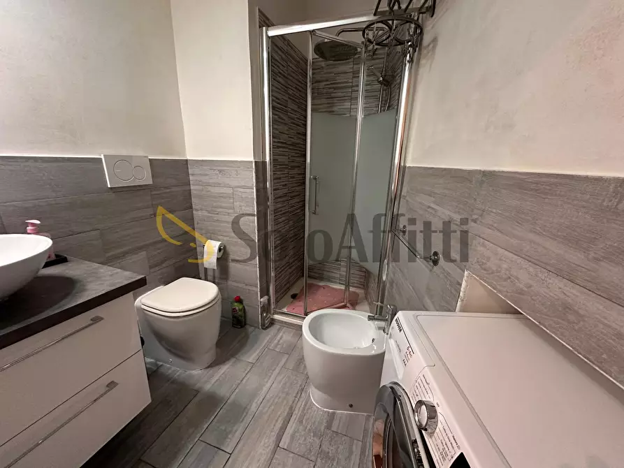 Immagine 10 di Monolocale in affitto  in Via Fratelli Bandiera 19 a Caserta