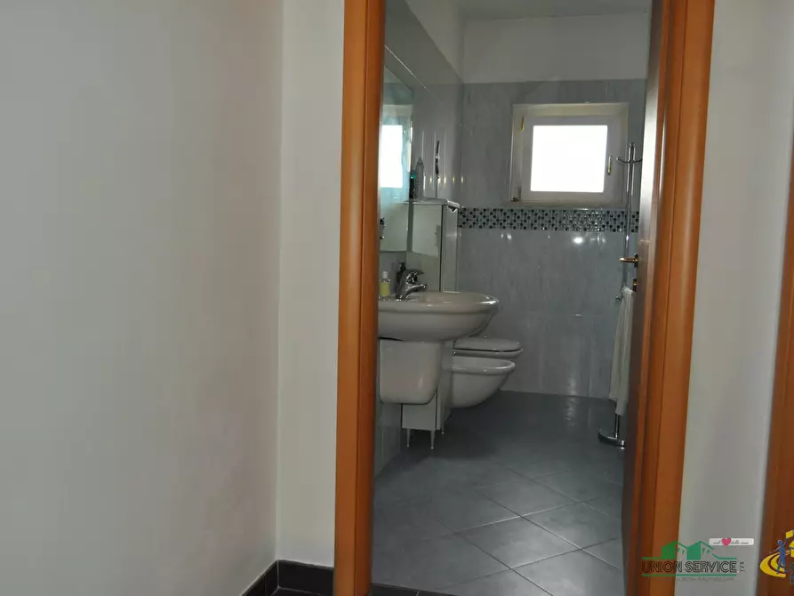 Immagine 37 di Villa in vendita  in Piazza I° Maggio a Sissa Trecasali