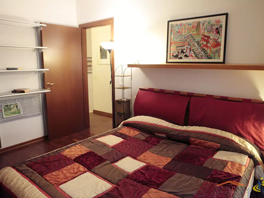 Immagine 16 di Quadrilocale in vendita  a Parma