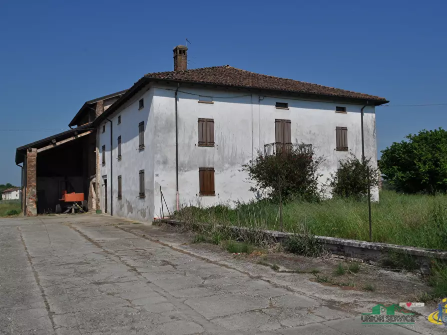 Immagine 4 di Rustico / casale in vendita  in Frazione Borgonovo 29 a Sissa Trecasali