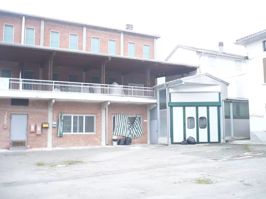 Immagine 3 di Attività artigianale in vendita  in via circonvallazione 33 a Medesano