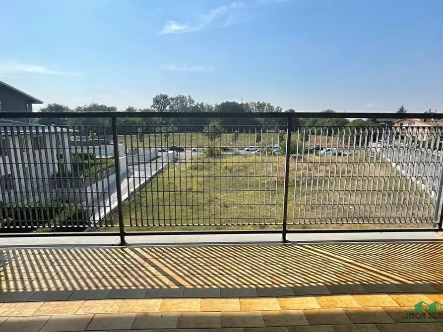 Immagine 17 di Quadrilocale in vendita  in Strada Comunale Farnese 48 a Parma