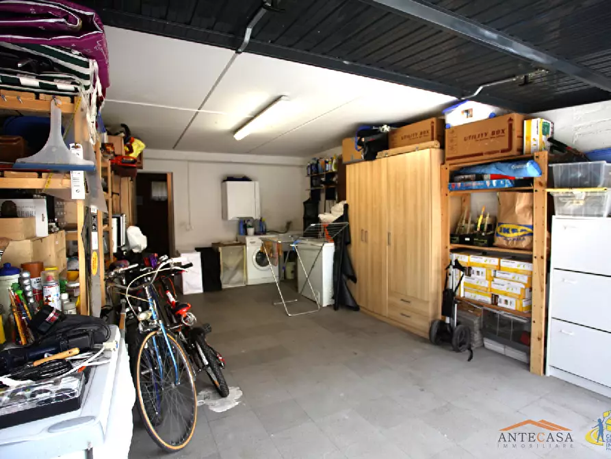 Immagine 23 di Quadrilocale in vendita  a Parma