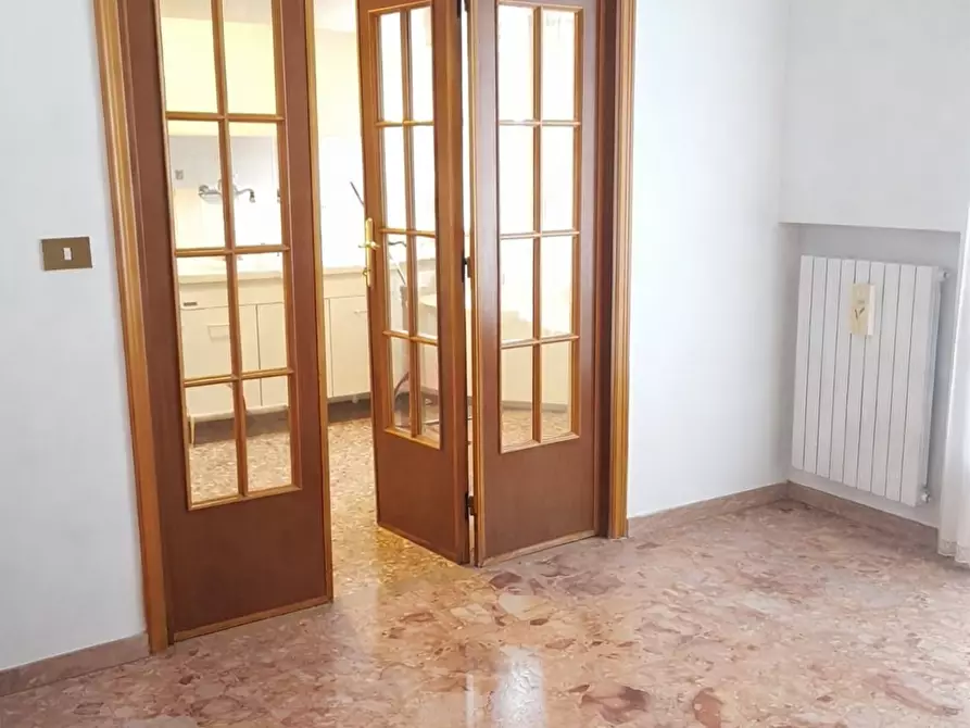 Immagine 2 di Trilocale in vendita  in VIA VOLTURNO 9 a Parma