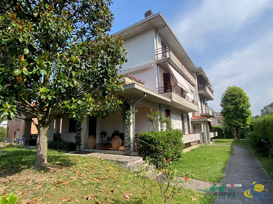 Immagine 1 di Quadrilocale in vendita  in Via Pietro Mascagni 1 a Noceto