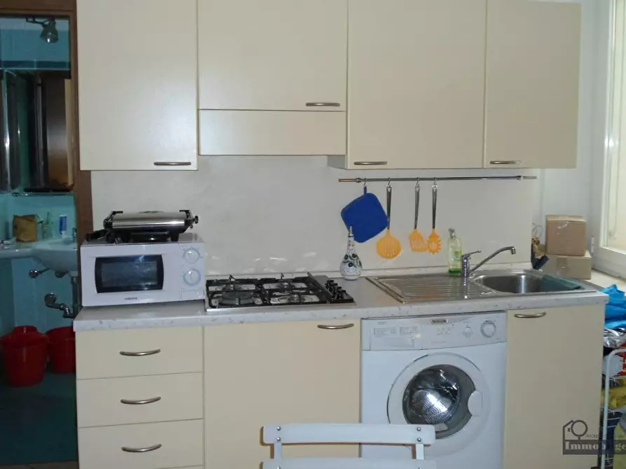 Immagine 11 di Trilocale in vendita  in Strada Garibaldi 45 a Parma