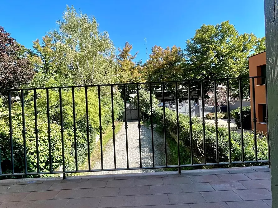 Immagine 5 di Trilocale in vendita  in Strada XX Settembre a Parma