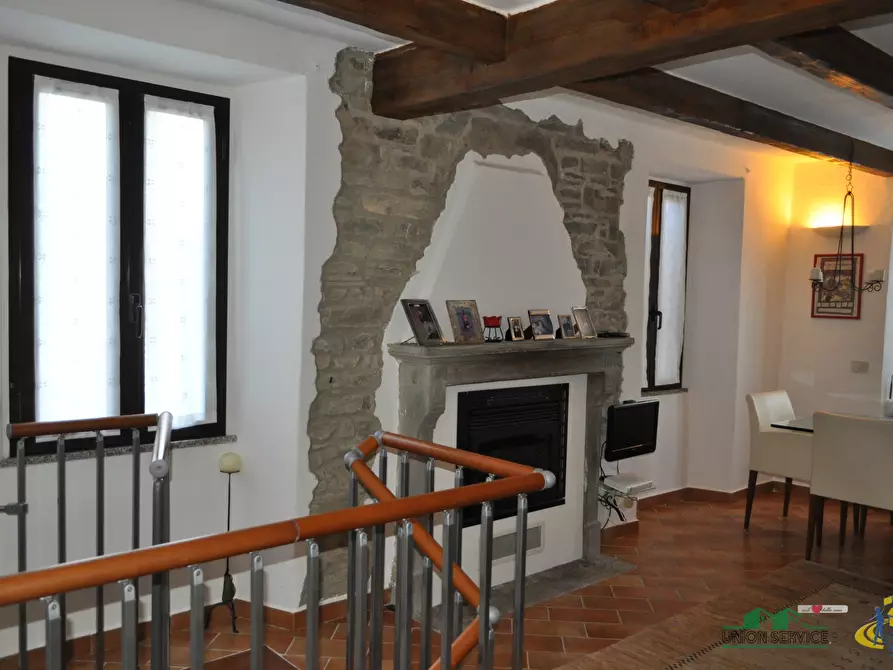 Immagine 30 di Rustico / casale in vendita  in VIA MAESTRI a Valmozzola