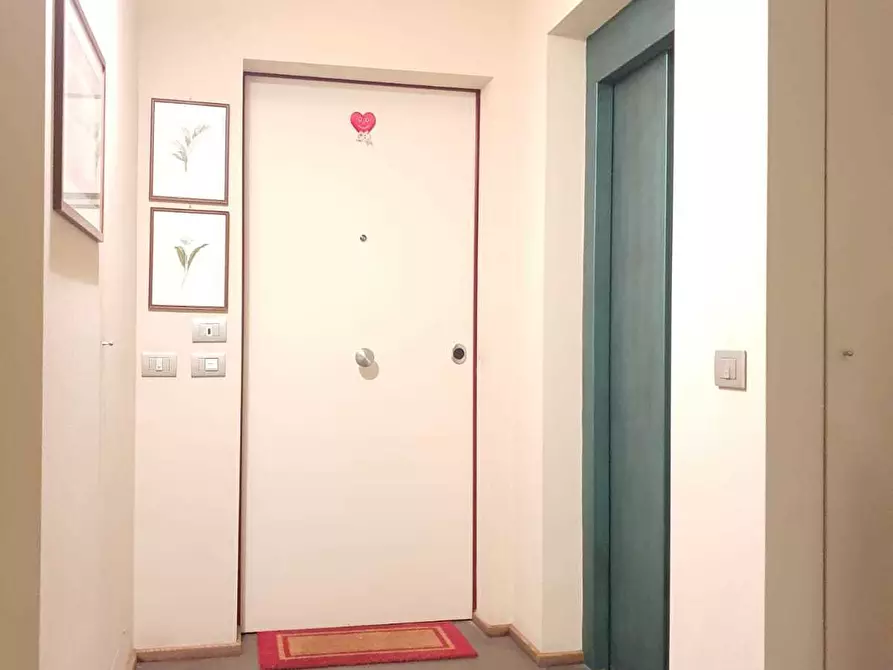 Immagine 37 di Trilocale in vendita  in Via Francesco Cassoli a Reggio Nell'emilia