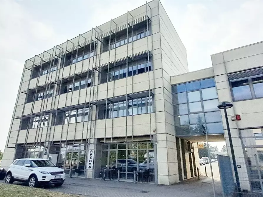 Immagine 16 di Ufficio in affitto  in Via Mario Fantelli 12 a Parma