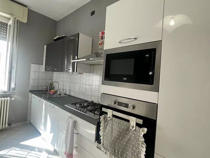 Immagine 9 di Trilocale in vendita  in Via M. Jacchia 4 a Parma