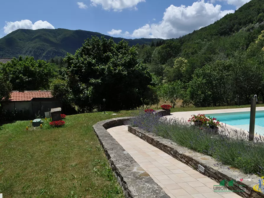 Immagine 2 di Rustico / casale in vendita  in VIA MAESTRI a Valmozzola