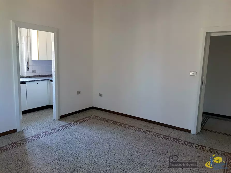 Immagine 18 di Trilocale in affitto  in Viale Tanara 13 a Parma