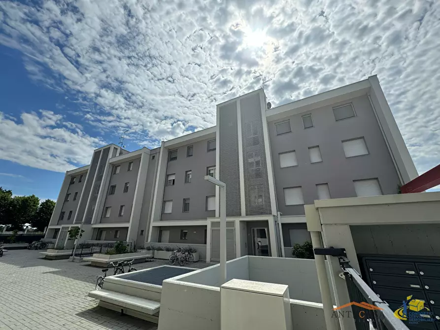 Immagine 9 di Appartamento in vendita  a Parma