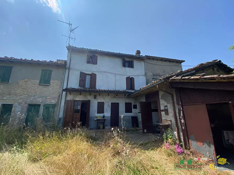 Immagine 2 di Terratetto in vendita  in SP54 109 a Medesano