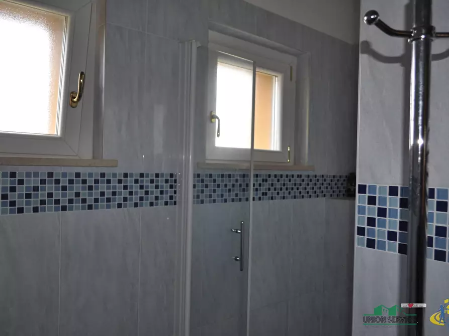 Immagine 38 di Villa in vendita  in Piazza I° Maggio a Sissa Trecasali