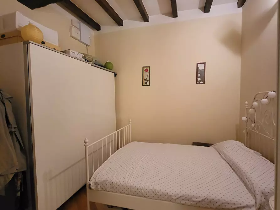 Immagine 6 di Bilocale in vendita  in Borgo Rodolfo Tanzi 19 a Parma