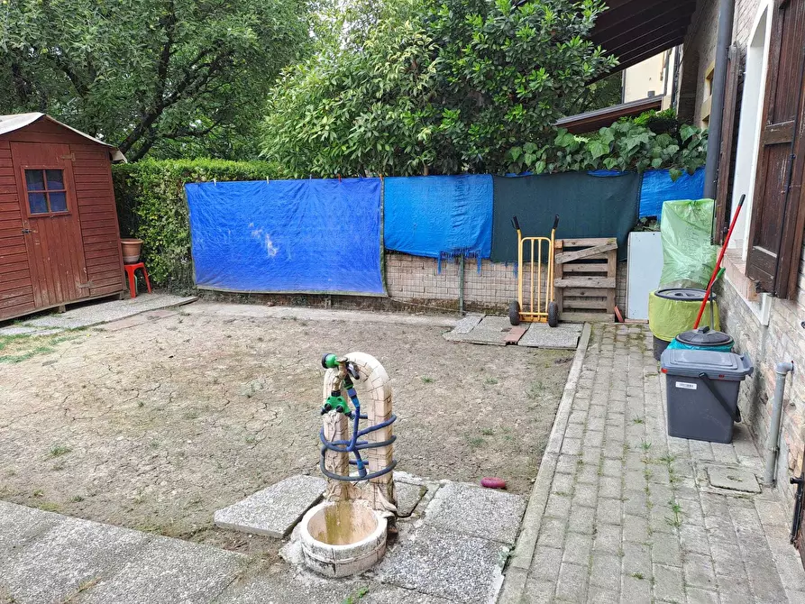 Immagine 9 di Bilocale in vendita  in Corte Sant'Andrea 4 a Torrile