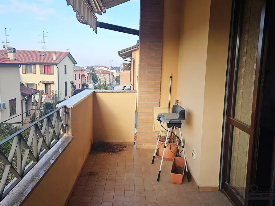 Immagine 15 di Trilocale in vendita  in Via della Liberzione 27 a Lesignano De' Bagni