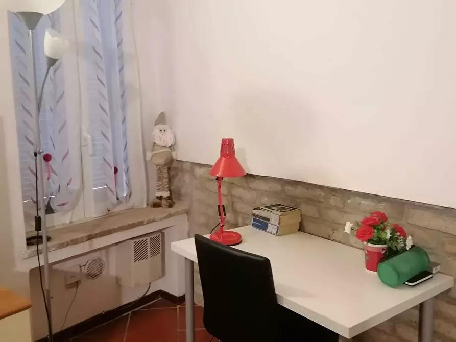 Immagine 3 di Bilocale in affitto  in Borgo Regale 19 a Parma